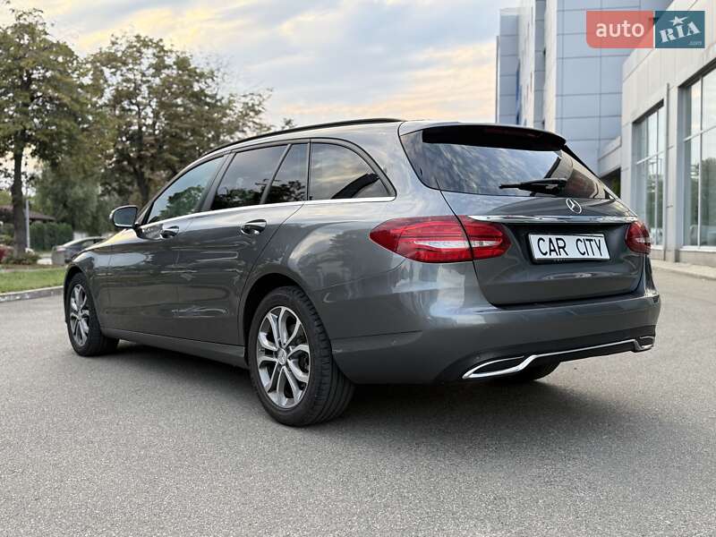 Универсал Mercedes-Benz C-Class 2018 в Киеве фото 5 Универсал Mercedes-Benz C-Class 2018 в Киеве