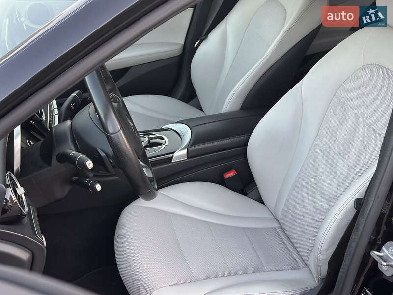 Седан Mercedes-Benz C-Class 2018 в Киеве фото 20 Седан Mercedes-Benz C-Class 2018 в Киеве
