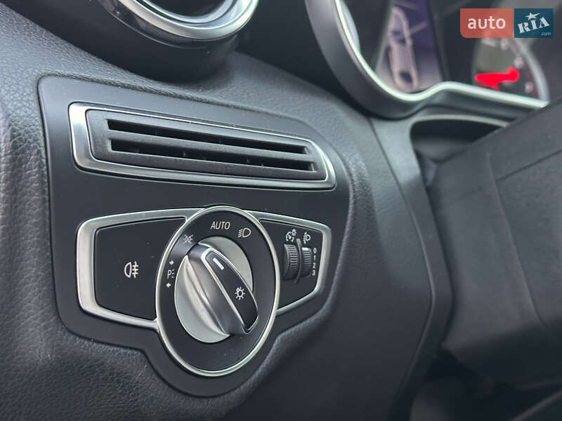 Седан Mercedes-Benz C-Class 2018 в Киеве фото 30 Седан Mercedes-Benz C-Class 2018 в Киеве
