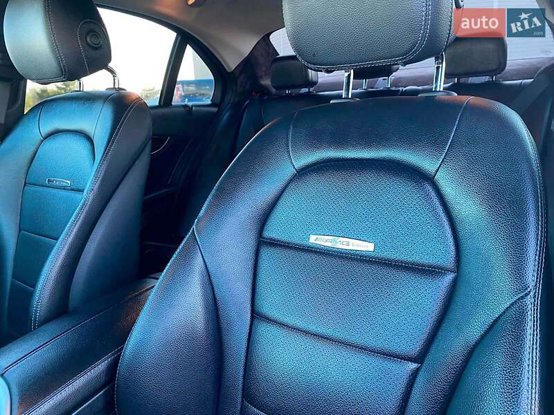 Седан Mercedes-Benz C-Class 2015 в Львове