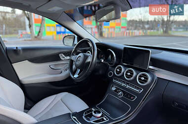 Седан Mercedes-Benz C-Class 2017 в 