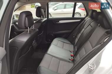 Универсал Mercedes-Benz C-Class 2010 в 