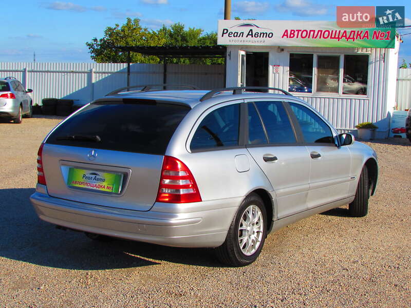 Универсал Mercedes-Benz C-Class 2003 в Кропивницком