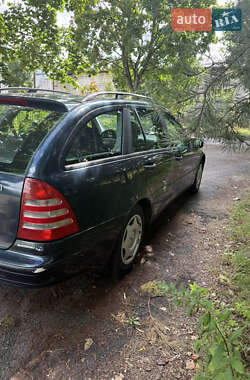 Универсал Mercedes-Benz C-Class 2003 в 