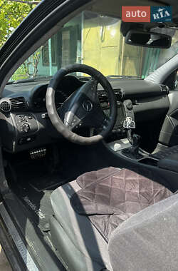 Купе Mercedes-Benz C-Class 2002 в 