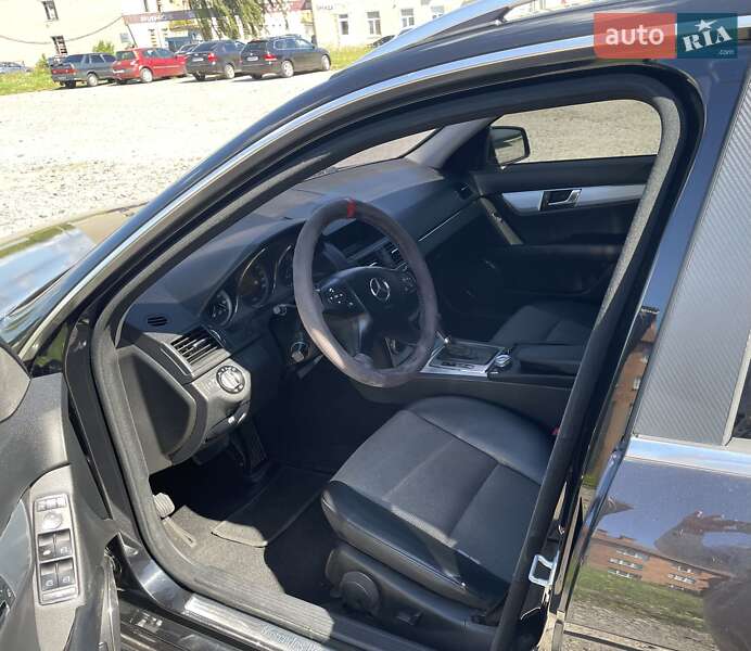 Универсал Mercedes-Benz C-Class 2009 в Бердичеве
