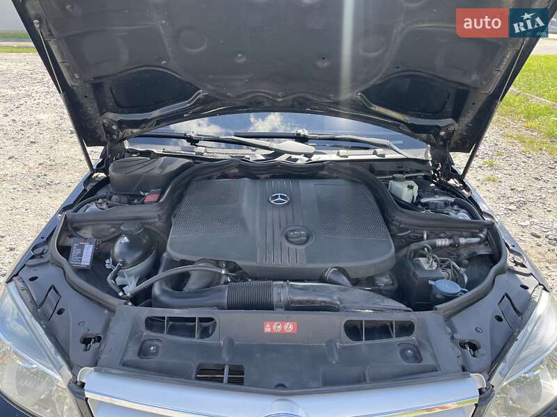 Универсал Mercedes-Benz C-Class 2009 в Бердичеве