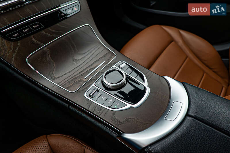 Седан Mercedes-Benz C-Class 2018 в Киеве фото 19 Седан Mercedes-Benz C-Class 2018 в Киеве