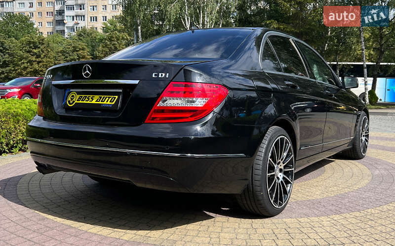 Седан Mercedes-Benz C-Class 2013 в Львове фото 7 Седан Mercedes-Benz C-Class 2013 в Львове