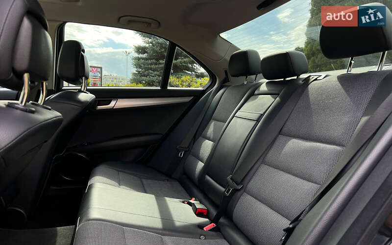 Седан Mercedes-Benz C-Class 2013 в Львове фото 10 Седан Mercedes-Benz C-Class 2013 в Львове