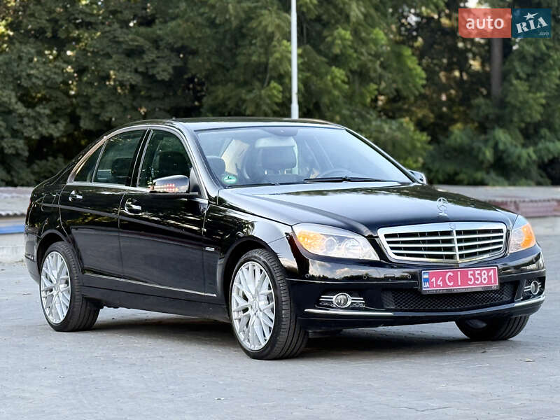 Седан Mercedes-Benz C-Class 2010 в Виннице