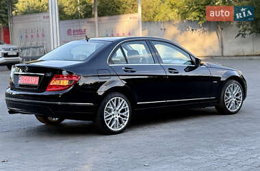 Седан Mercedes-Benz C-Class 2010 в 