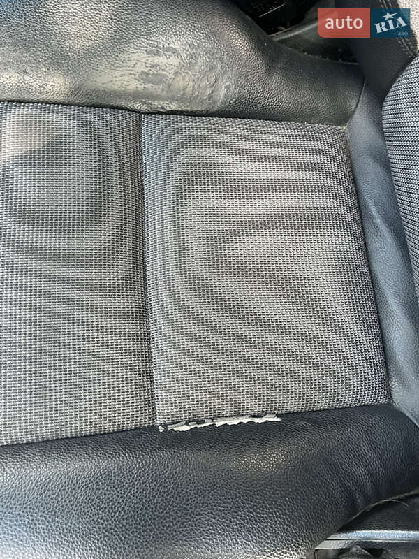 Седан Mercedes-Benz C-Class 2011 в Заставной фото 20 Седан Mercedes-Benz C-Class 2011 в Заставной