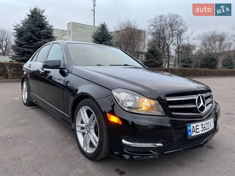 Mercedes-Benz C-Class