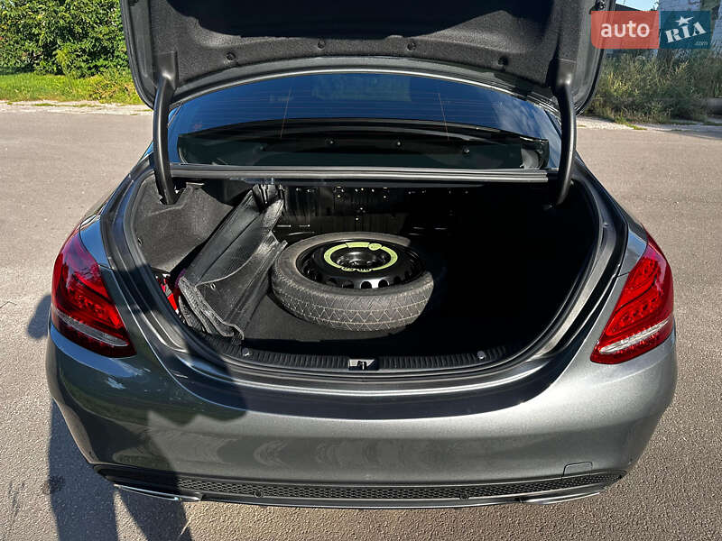 Седан Mercedes-Benz C-Class 2017 в Києві