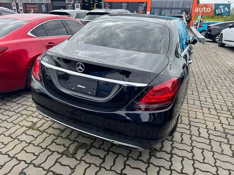 Седан Mercedes-Benz C-Class 2019 в Львові