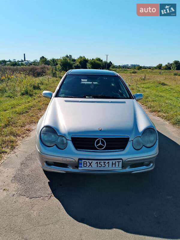 Купе Mercedes-Benz C-Class 2001 в Славуте