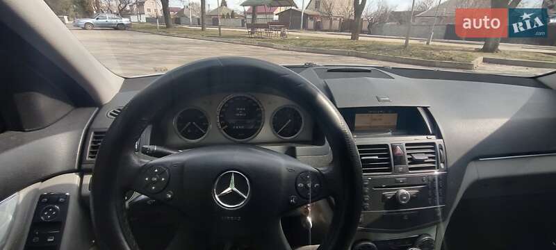 Седан Mercedes-Benz C-Class 2008 в Харькове