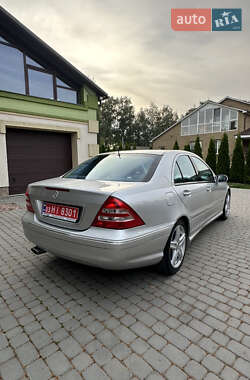 Седан Mercedes-Benz C-Class 2003 в 