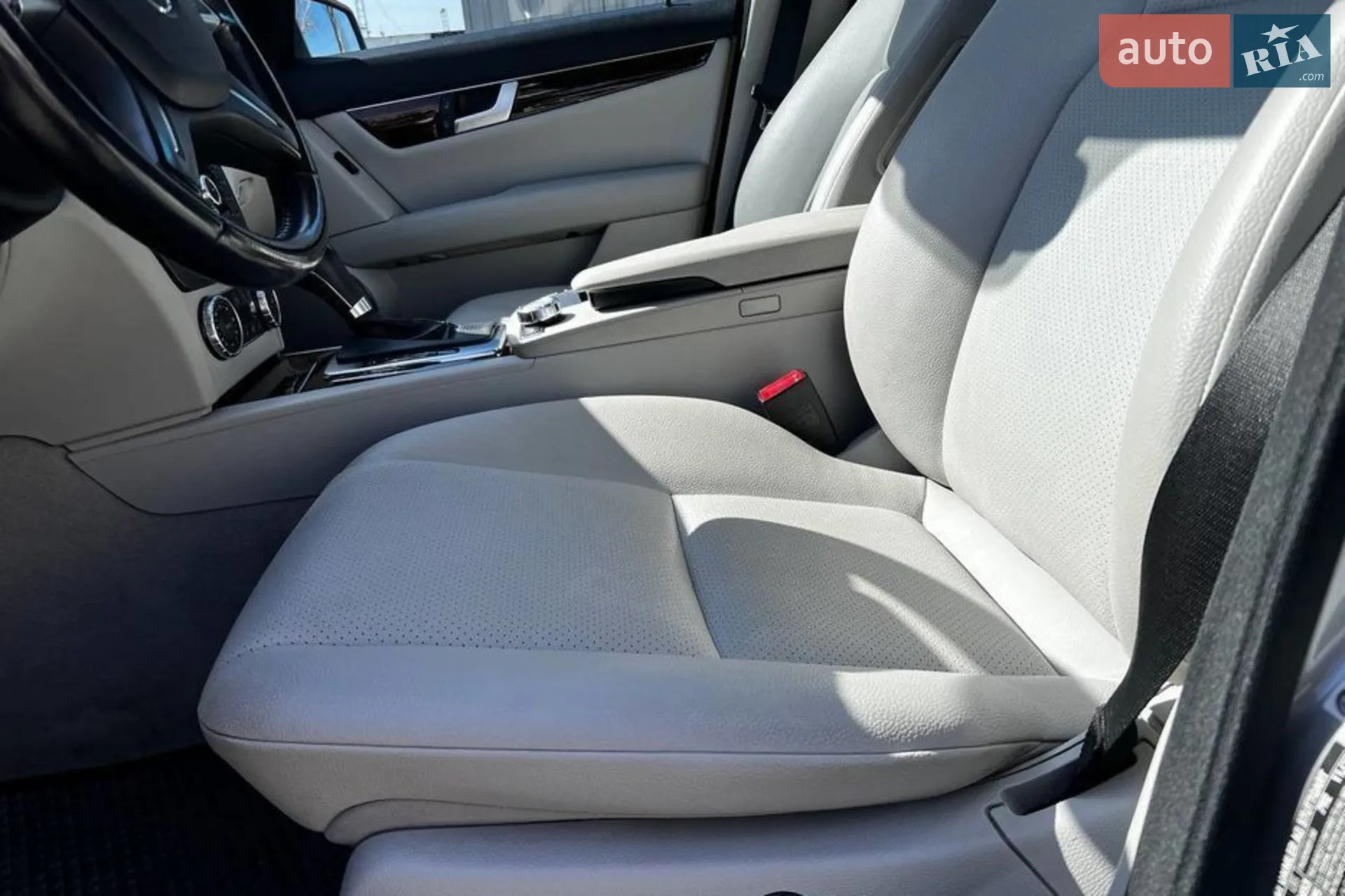 2013 Mercedes-Benz C-klasse - мініатюра 8