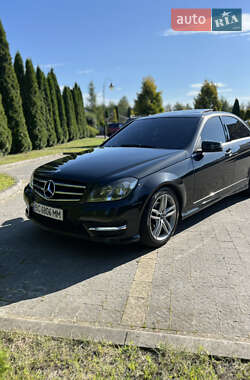 Седан Mercedes-Benz C-Class 2013 в Львове