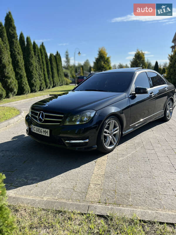 Седан Mercedes-Benz C-Class 2013 в Львове фото 5 Седан Mercedes-Benz C-Class 2013 в Львове
