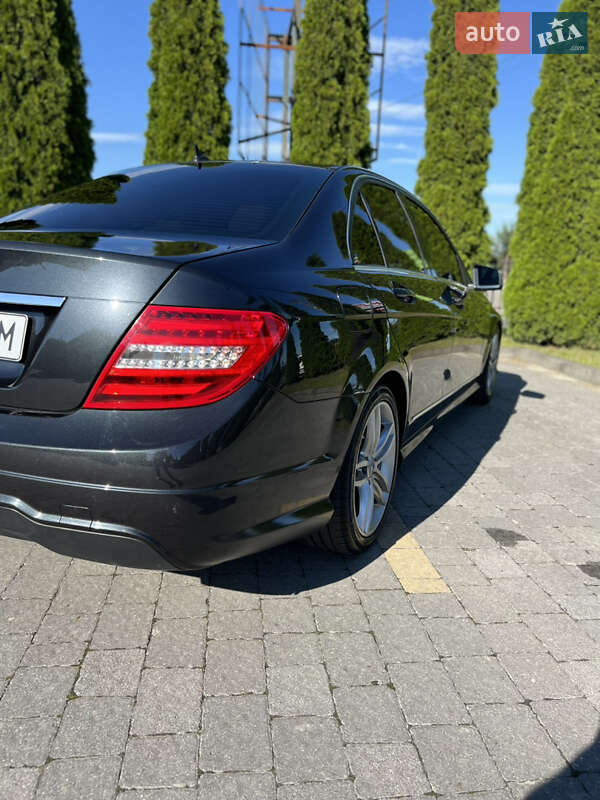 Седан Mercedes-Benz C-Class 2013 в Львове фото 20 Седан Mercedes-Benz C-Class 2013 в Львове