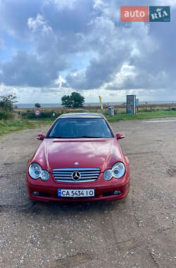 Купе Mercedes-Benz C-Class 2002 в 