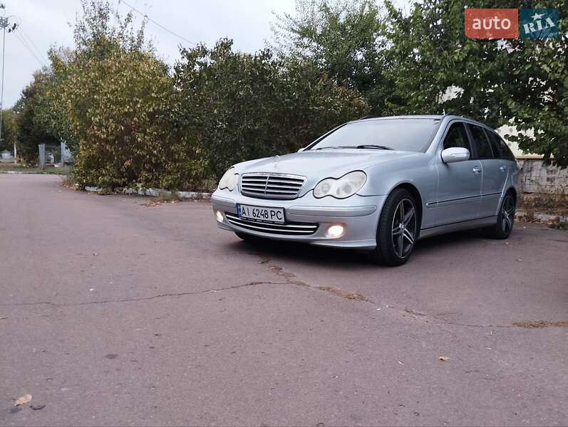 Универсал Mercedes-Benz C-Class 2004 в Борисполе фото 8 Универсал Mercedes-Benz C-Class 2004 в Борисполе