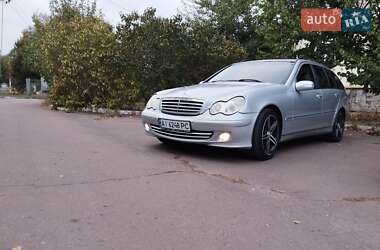 Универсал Mercedes-Benz C-Class 2004 в 
