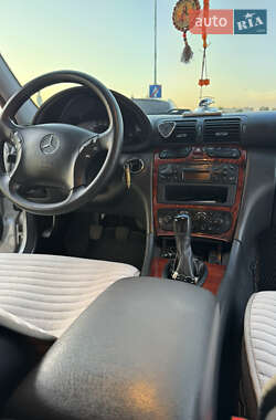 Седан Mercedes-Benz C-Class 2001 в 