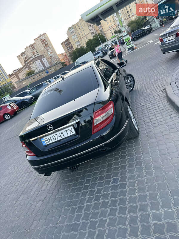 Седан Mercedes-Benz C-Class 2010 в Одессе фото 17 Седан Mercedes-Benz C-Class 2010 в Одессе