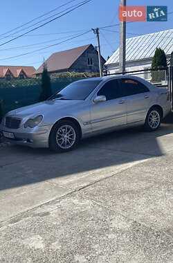 Седан Mercedes-Benz C-Class 2002 в Тячеві