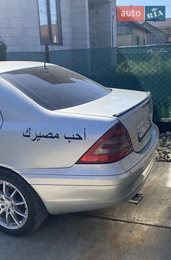 Седан Mercedes-Benz C-Class 2002 в 