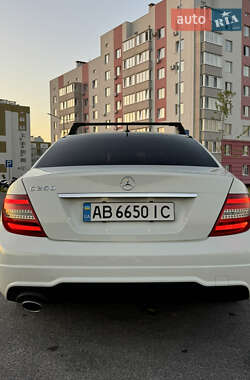 Седан Mercedes-Benz C-Class 2012 в 