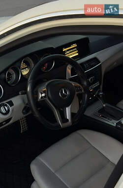 Седан Mercedes-Benz C-Class 2012 в 