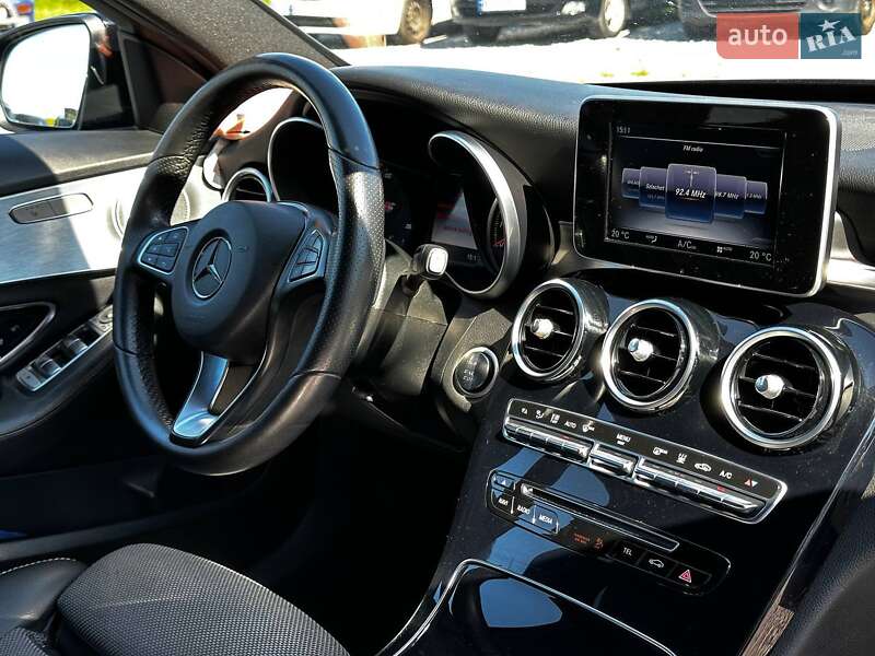 Універсал Mercedes-Benz C-Class 2016 в Львові фото 40 Універсал Mercedes-Benz C-Class 2016 в Львові