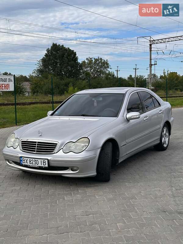 Mercedes-Benz C-Class 2001