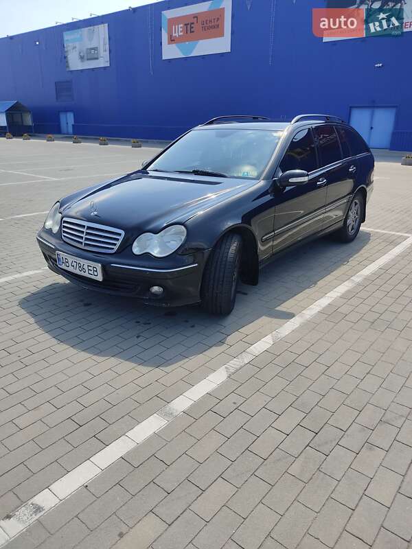 Универсал Mercedes-Benz C-Class 2004 в Каменском