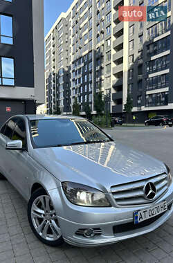 Седан Mercedes-Benz C-Class 2010 в Івано-Франківську