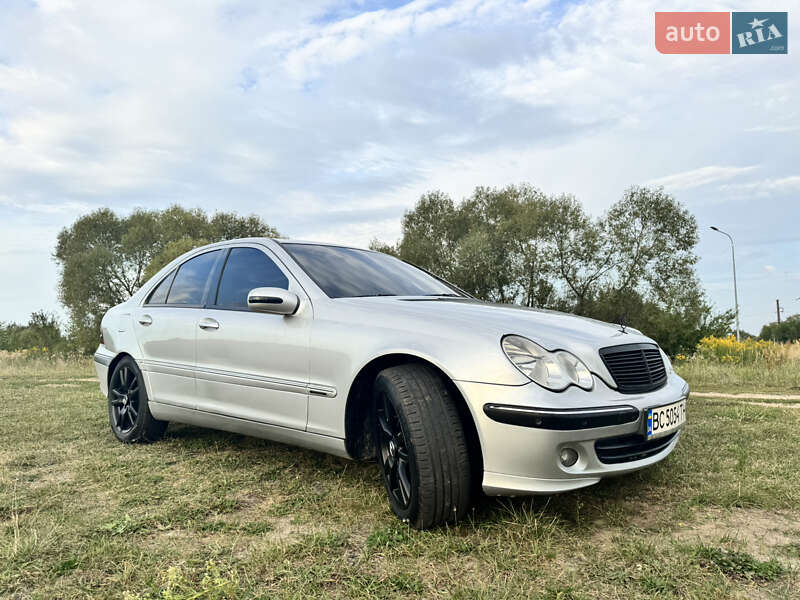 Седан Mercedes-Benz C-Class 2002 в Яворове фото 5 Седан Mercedes-Benz C-Class 2002 в Яворове