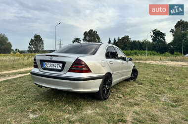 Седан Mercedes-Benz C-Class 2002 в 