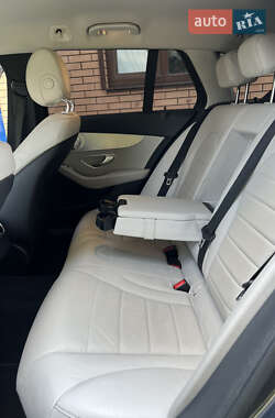 Универсал Mercedes-Benz C-Class 2016 в 