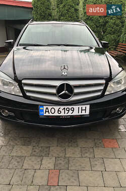 Универсал Mercedes-Benz C-Class 2008 в Сваляве