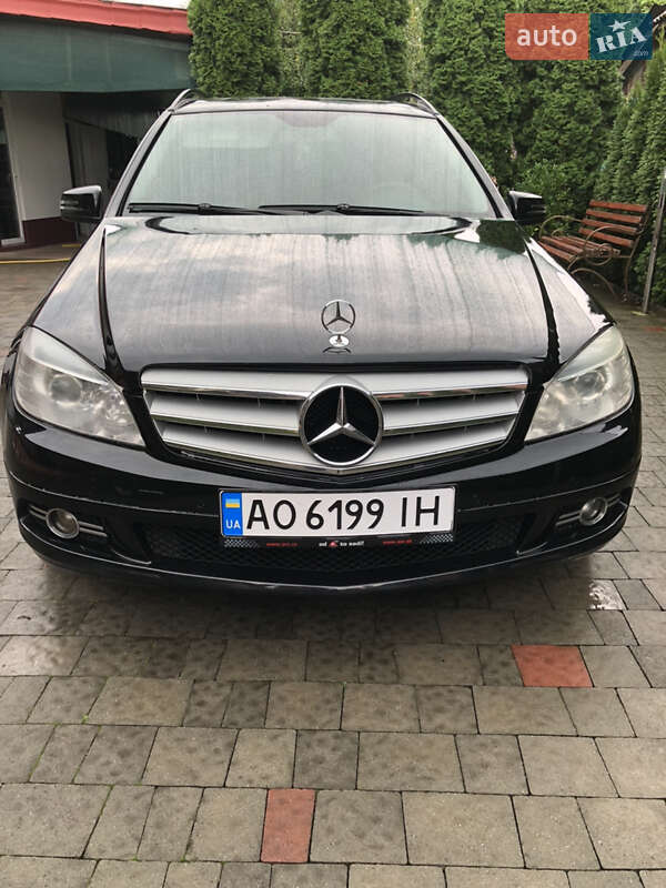 Универсал Mercedes-Benz C-Class 2008 в 