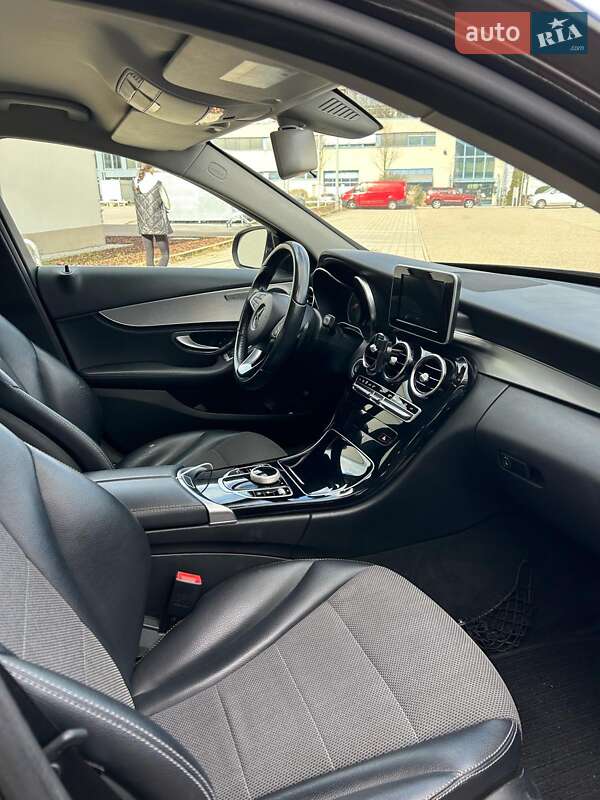Седан Mercedes-Benz C-Class 2014 в Києві