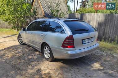 Універсал Mercedes-Benz C-Class 2002 в 