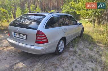 Універсал Mercedes-Benz C-Class 2002 в 