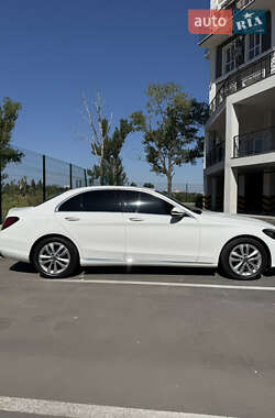 Седан Mercedes-Benz C-Class 2018 в 