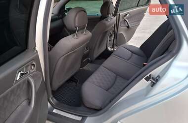 Универсал Mercedes-Benz C-Class 2003 в 